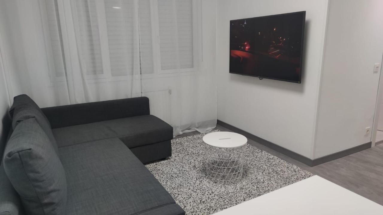 Casa Gascona Con Parking, Wifi Y Netflix Gratis!! By Delabra Apartments Oviedo Exterior photo