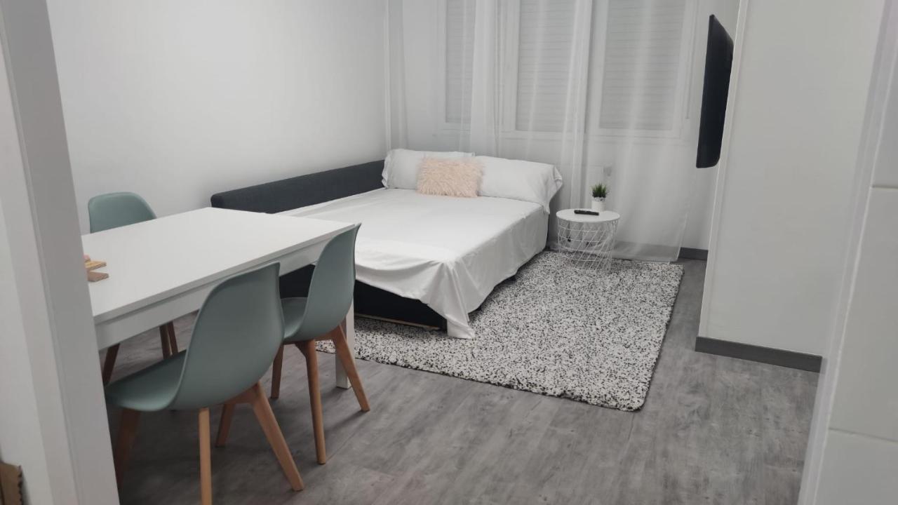Casa Gascona Con Parking, Wifi Y Netflix Gratis!! By Delabra Apartments Oviedo Exterior photo